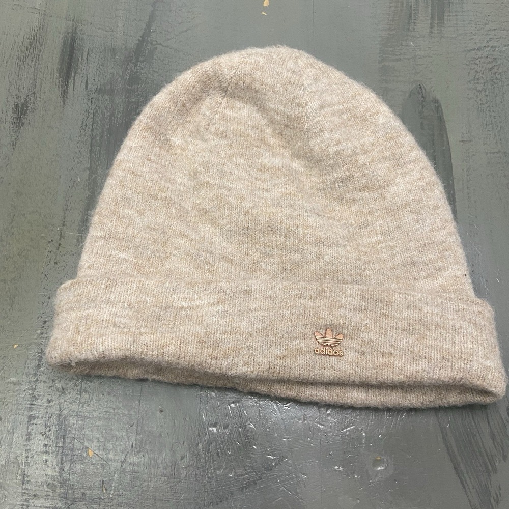 Adidas Beanie Originals Trefoil Heather Beige Oatmeal Neutral Rose Gold logo Cap